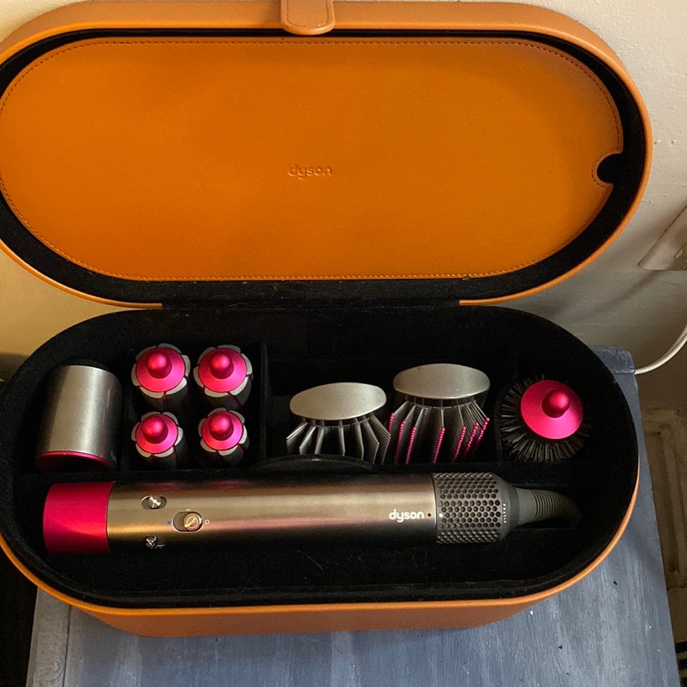 Dyson air wrap
